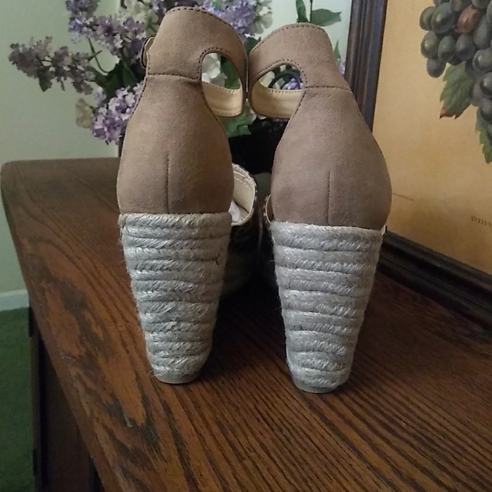 Cheetah print shoes - Picture 5 of 7